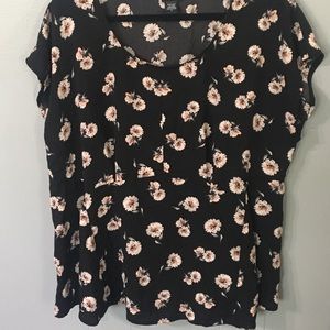Torrid Black Floral Short Sleeve Blouse